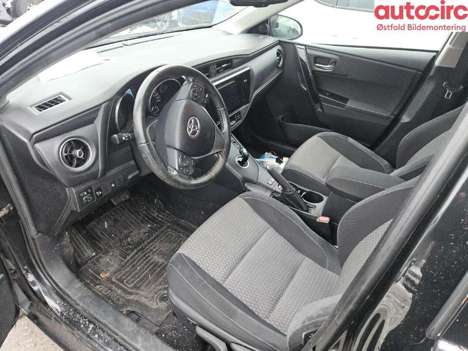 Toyota Auris 2015-2019 (Type II, Fase 2) , Motorkode: 2ZR-FXE, Girkassekode: 