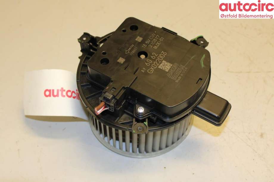 Varmeapparat motor til BMW X5 2018-->> (G05) (G05) (BMW|64 11 9 490 192|)