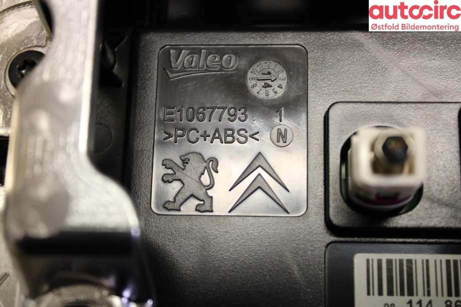 Instrument kjørecomputer til Peugeot 308 2013-2021 (Type II)  (PEUGEOT|98 114 862 80|)