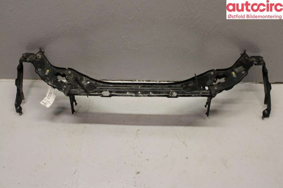 Frontplate øvre til Mercedes E-Klasse 2006-2009 (Fase 2) (W211) (W211) (MERCEDES|A 211 620 09 16|)
