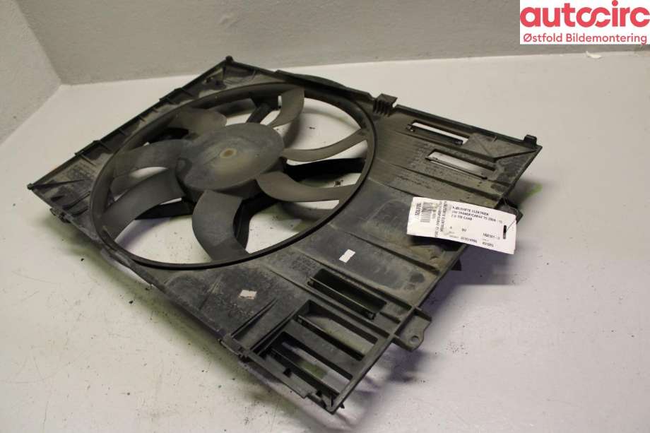 Kjølevifte til VW Transporter / Caravelle 2009-2015 (Fase 2) (T5) (T5) (VOLKSWAGEN|7E0 121 205 H|7E0 121 207 C|)