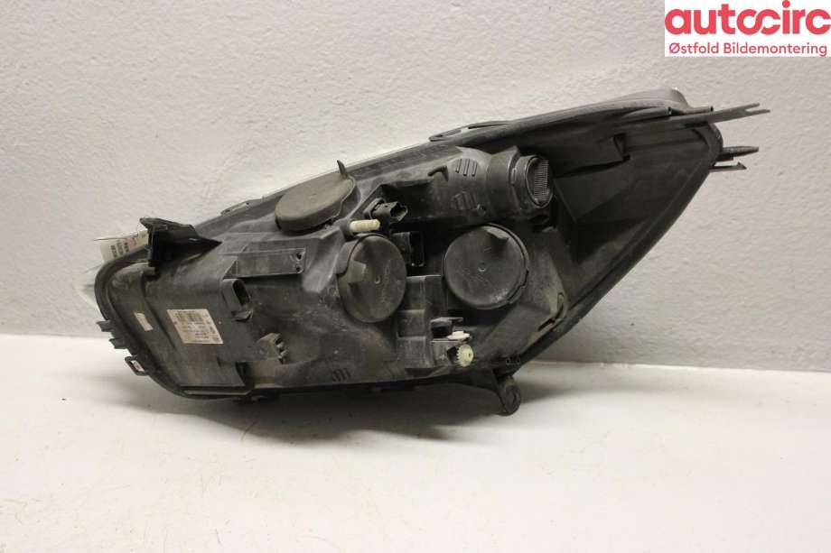 Frontlykt høyre halogen til Renault Clio 2012-2016 (Type IV, Fase 1)  (RENAULT||260102796R)