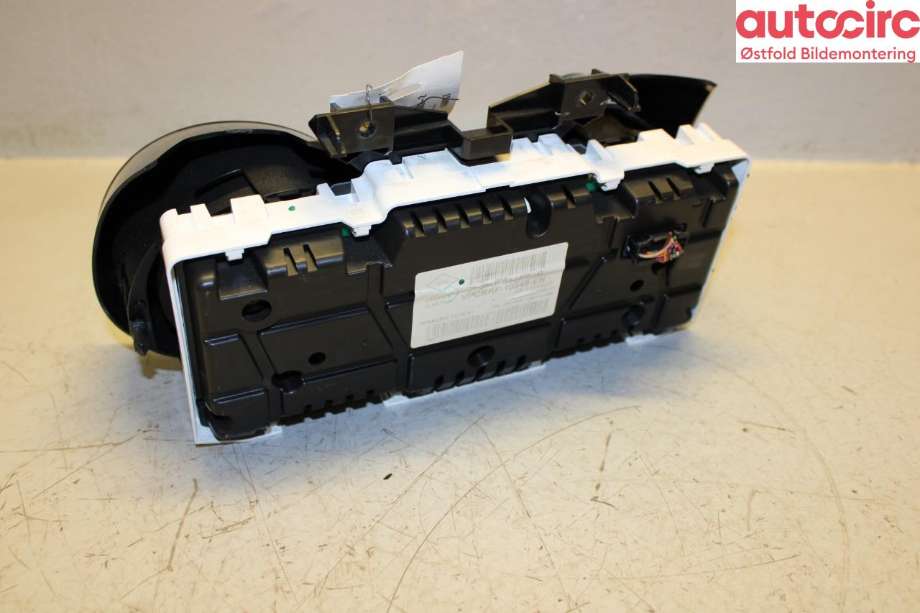 Instrumentpanel til Renault Clio 2012-2016 (Type IV, Fase 1)  (RENAULT||248108588R)