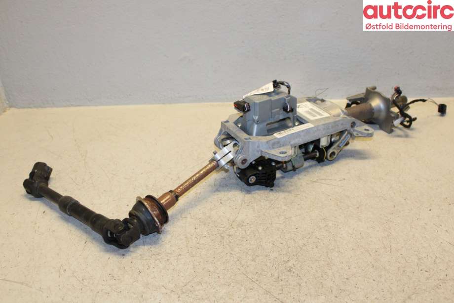 Rattaksel til Jaguar F-TYPE 2013-->> (JAGUAR|T2R11315|)