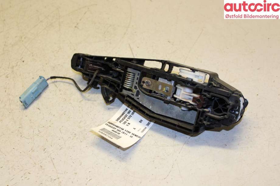 Dørhåndtak utv venstre bak til Peugeot 508 2011-2014 (Type I, Fase 1)  (PEUGEOT|9109 F7|16 068 747 80|)