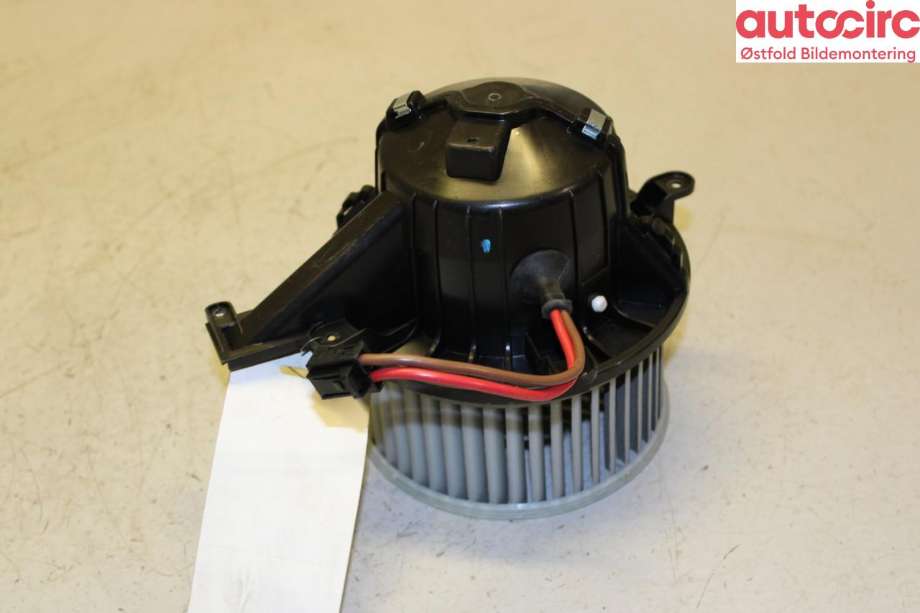 Varmeapparat motor til Mercedes Vito 2014-->> (W447) (W447) (MERCEDES Vito 4x4 aut|A 000 830 47 01|)