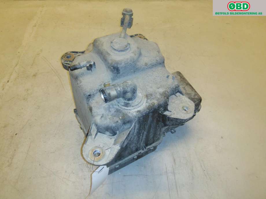 AdBlue tank til Nissan Navara, 2016-->> (D23) (D23) (NISSAN|204115JU1A)