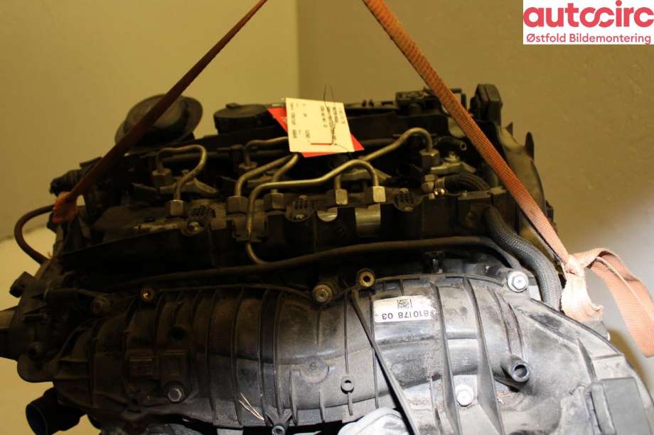 Motor diesel til BMW 5-Serie 2003-2010 (E60/E61) (E60/E61) (BMW|11 00 2 151 738|)