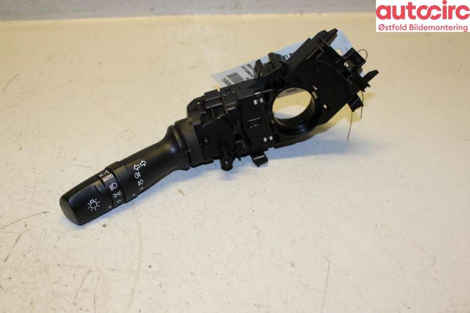 Bryter blink til Hyundai Ix35, 2010-2015  (HYUNDAI|934101M630)