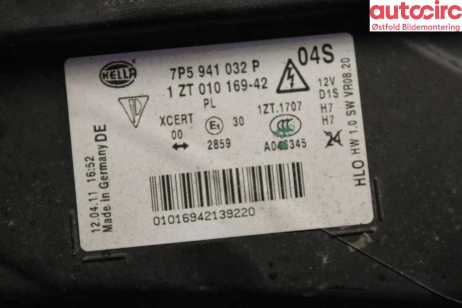 Frontlykt høyre halogen til Porsche Cayenne 2010-2017 (92A) (92A) (PORSCHE|958 631 178 00|958 631 178 02|)