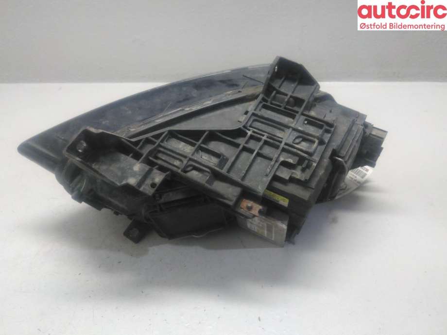 Frontlykt venstre halogen til Audi Q5 2012-2017 (Type I, Fase 2)  (AUDI|8R0 941 029 AF|)