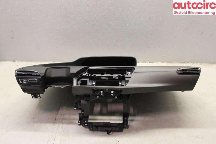 Dashbord til Citroën C4, Picasso 2013-2018 (Type II)  (CITROEN|16 163 695 YA|)