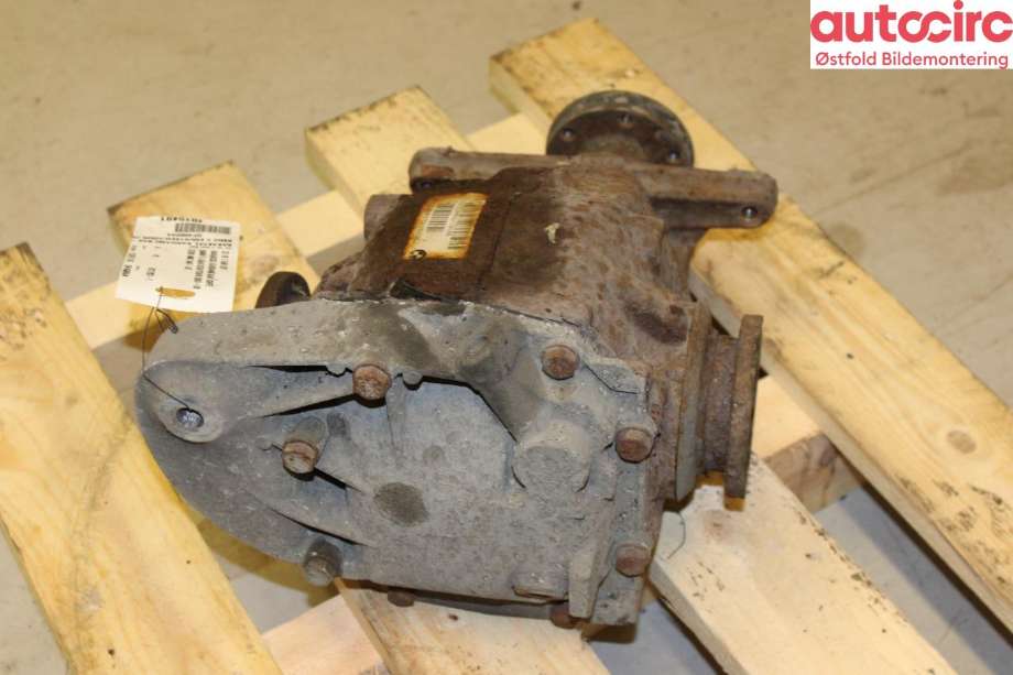 Kardang klokke bak til BMW 5-Serie 2003-2010 (E60/E61) (E60/E61) (BMW|33 10 7 560 592|)