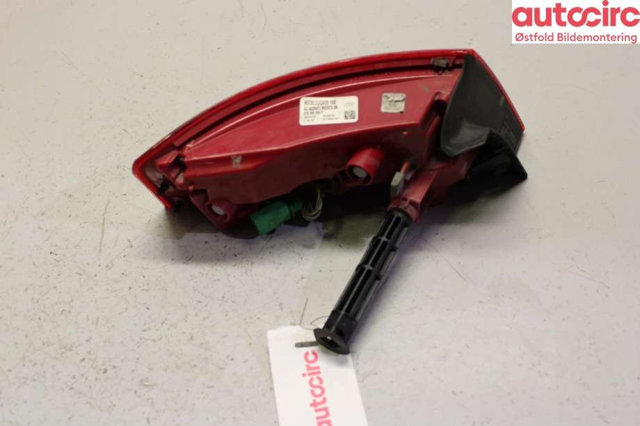 Baklykt høyre til Audi A5 2007-2016 (Type I)  (AUDI|8T8 945 096 F|)