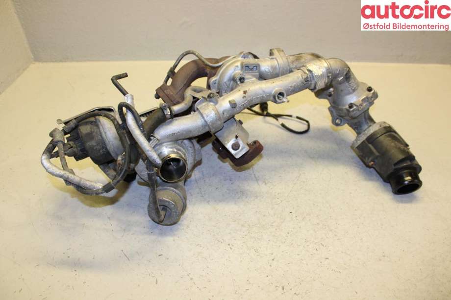 Turbo til VW Transporter / Caravelle 2009-2015 (Fase 2) (T5) (T5) (VOLKSWAGEN|03L 145 715 J|)