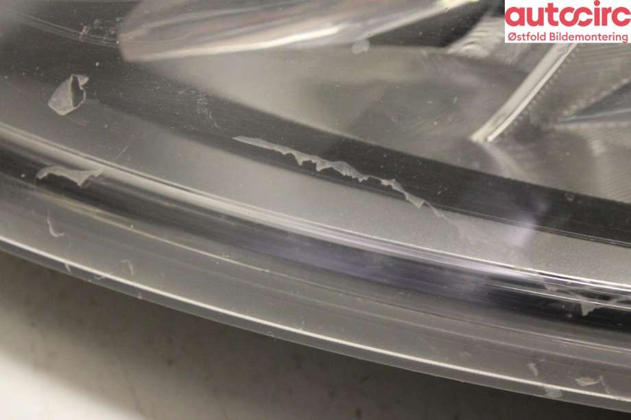 Frontlykt venstre halogen til Citroën Jumper 2014-->> (Type III, Fase 2) (CITROEN|16 319 980 80|)