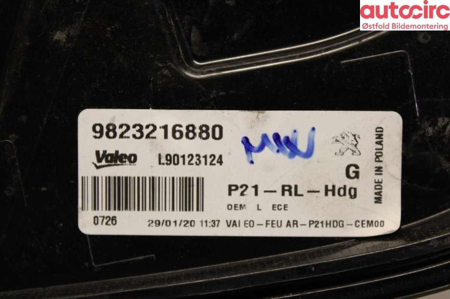 Baklykt venstre til Peugeot 208 2019-->> (Type II)  (PEUGEOT|98 232 168 80|)