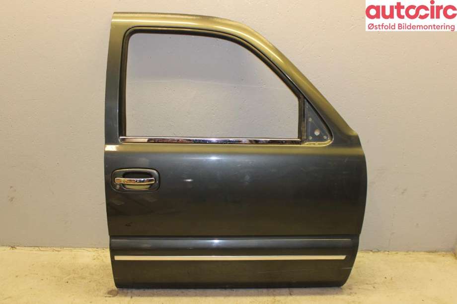 Dør høyre foran til Chevrolet Tahoe, 2001-2005 (Type II) (CHEVROLET|)