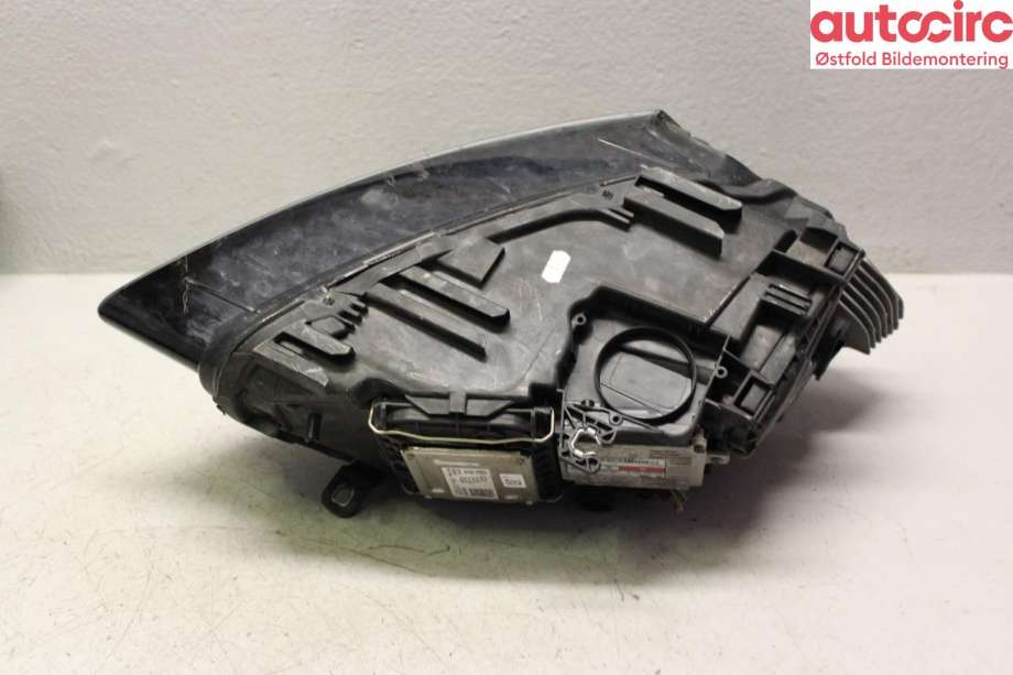 Frontlykt venstre halogen til Audi Q5 2012-2017 (Type I, Fase 2)  (AUDI|8R0 941 043 C|)