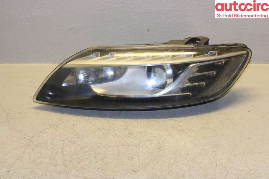 Frontlykt venstre halogen til Audi Q7, 2010-2015 (Type I, Fase 2)  (AUDI|4L0 941 029 AC)