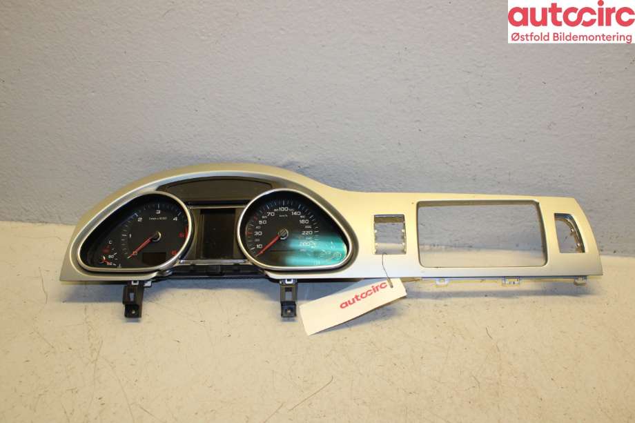 Instrumentpanel til Audi Q7, 2010-2015 (Type I, Fase 2)  (AUDI|4L0 920 932 J)