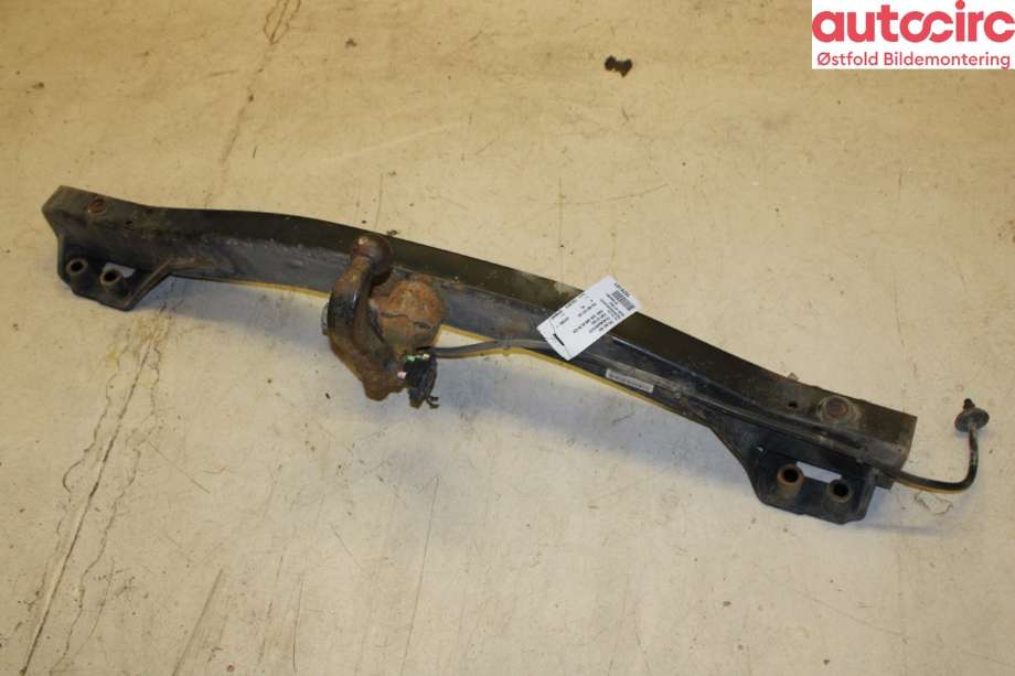 Hengerfeste til Audi Q7, 2010-2015 (Type I, Fase 2)  (AUDI|7P5 803 882)