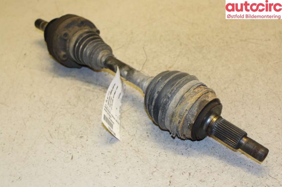 Drivaksel høyre foran til Audi Q7, 2010-2015 (Type I, Fase 2)  (AUDI|7P0 407 271 C)