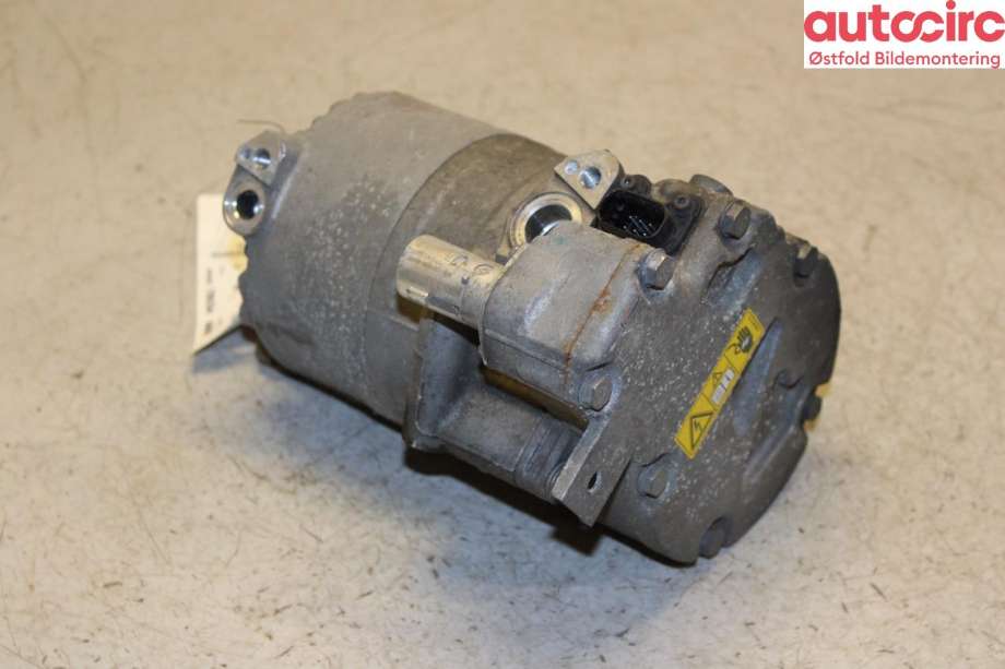 Aircondition kompressor til Mercedes E-Klasse 2016-2023 (W213) (W213) (MERCEDES|A 000 830 56 00|)