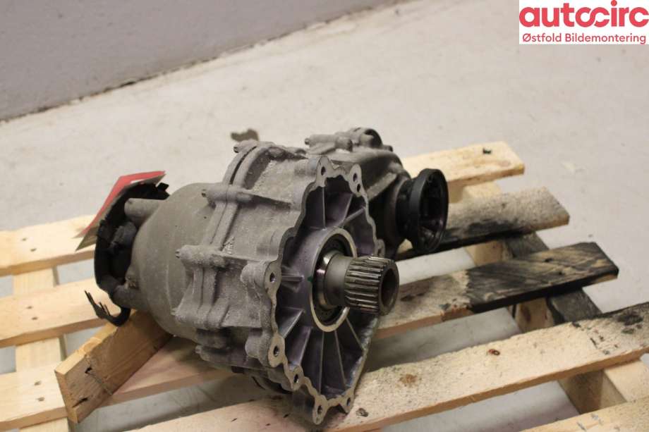 Girkasse 4WD fordelingskasse til Mercedes ML, 2011-2015 (Fase 1) (W166) (W166) (MERCEDES|A 251 280 20 00)