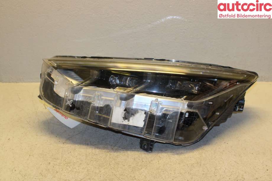 Frontlykt venstre halogen til Ford Mustang Mach-e, 2020-->>  (FORD (US)|2531870)