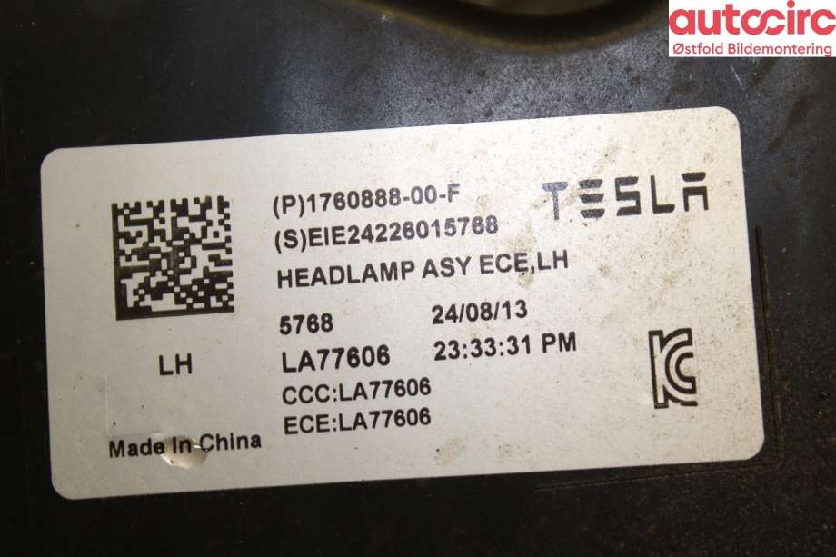 Frontlykt venstre halogen til Tesla Model 3 2018-2023 (Fase 1) (TESLA|1760888-00-F|)