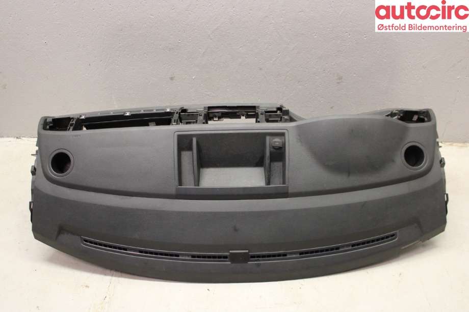Dashbord til VW Transporter / Caravelle, 2015-2019 (T6) (T6) (VOLKSWAGEN|)