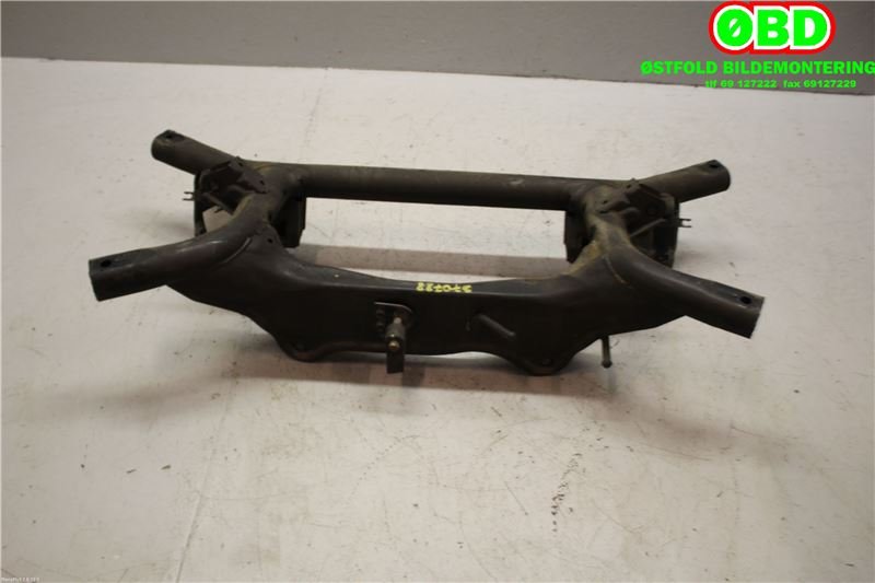 Travers bak til Mitsubishi ASX 2010-2019  (MITSUBISHI|4100A092|)