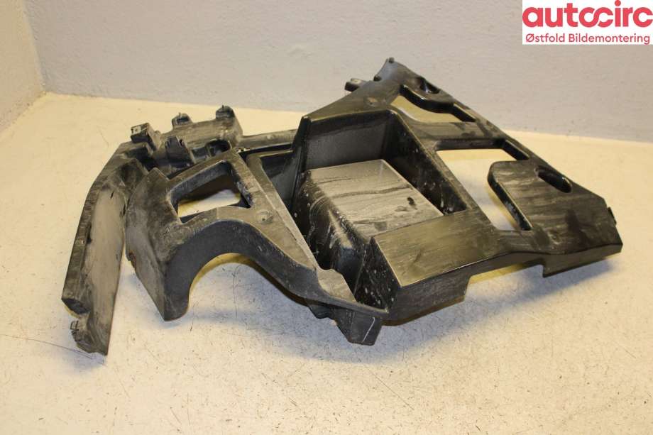 Diverse deler til BMW X5, 2013-2018 (F15) (F15) (BMW|51 12 7 294 721)