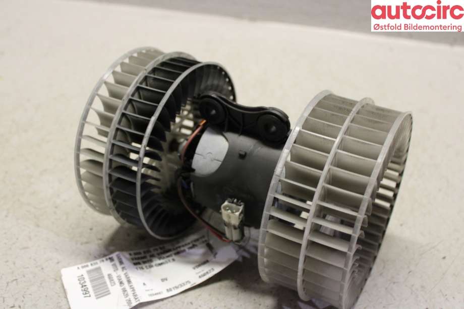 Varmeapparat motor til Mercedes Vito/Viano 2010-2014 (Fase 2) (W639) (W639) (MERCEDES|A 000 835 79 04|)