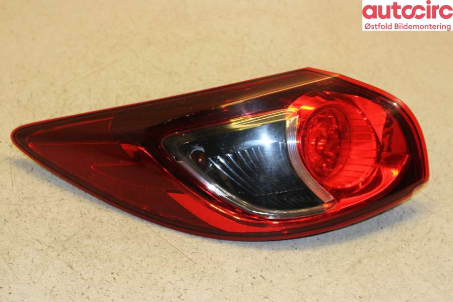 Baklykt venstre til Mazda CX-5, 2012-2017 (Type I)  (MAZDA|KD5451160D)