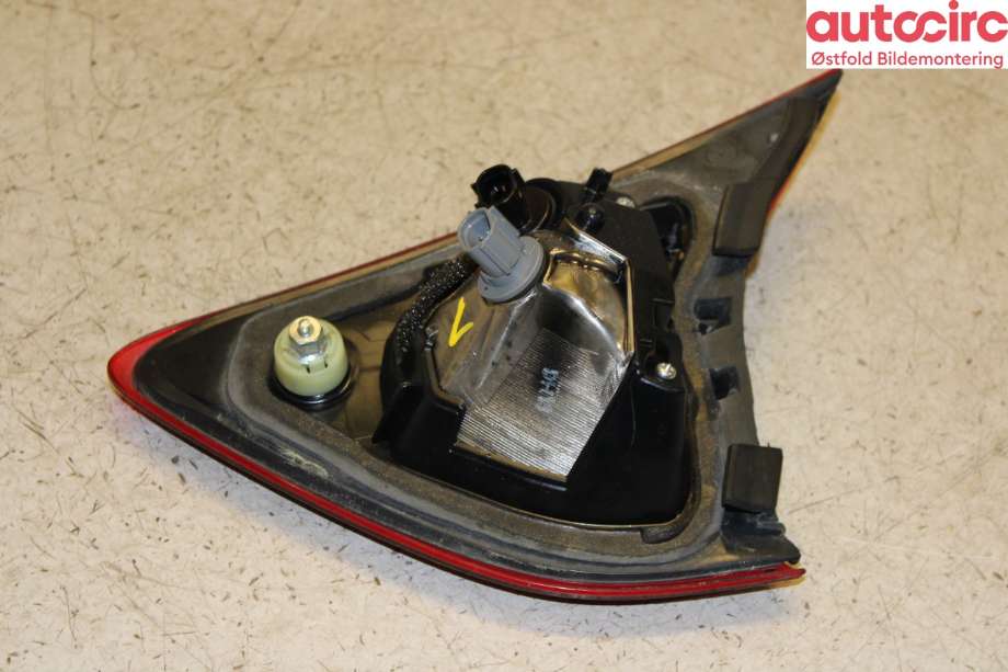 Baklykt venstre indre til Mazda CX-5 2012-2017 (Type I)  (MAZDA|KD53513G0D|)