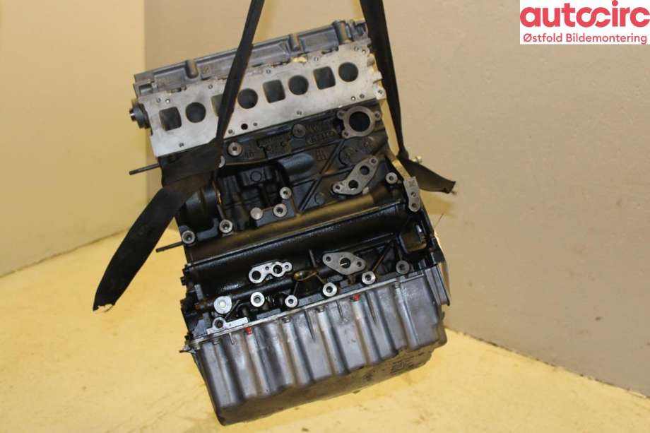 Motor diesel til VW Transporter / Caravelle 2015-2019 (T6) (T6) (04L 100 090 B|)