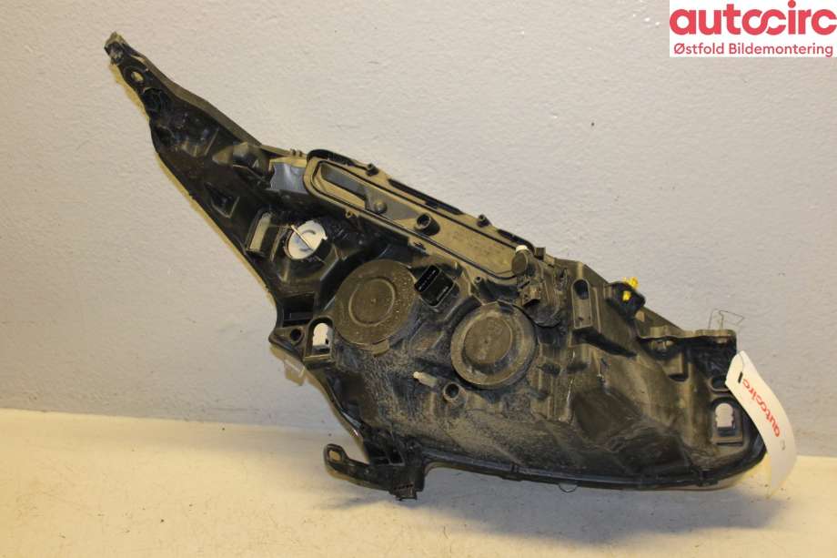Frontlykt venstre halogen til Peugeot 208 2012-2019 (Type I)  (PEUGEOT|98 108 057 80|)