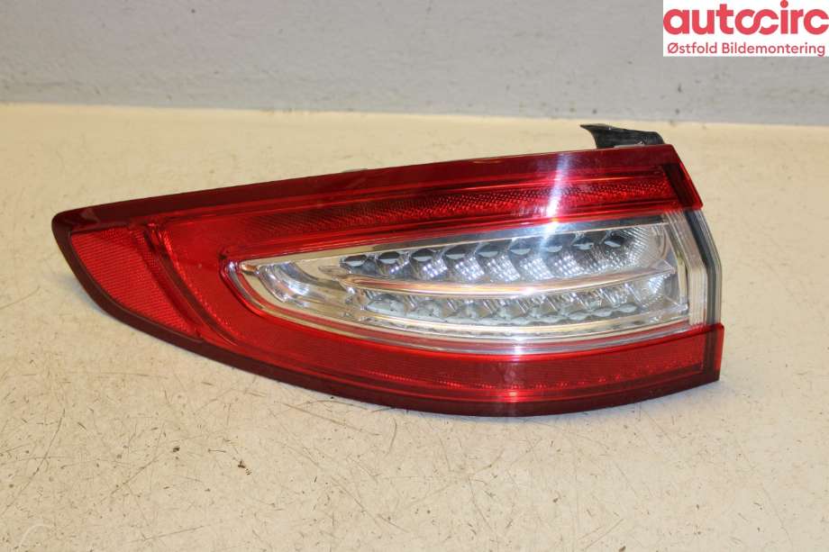 Baklykt venstre til Ford Mondeo 2014-2019 (Type V, Fase 1) (FORD|2345641|)