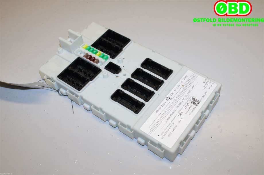 Styreenhet comfort (BCM) til BMW X5 2013-2018 (F15) (F15) (BMW|61 35 5 A20 547||61356825530)