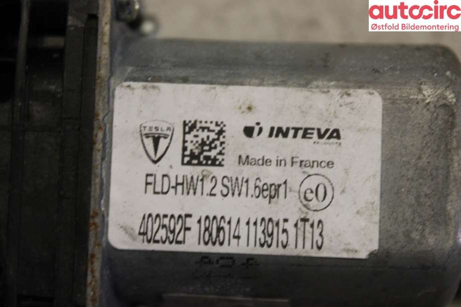 Ruteheis venstre foran til Tesla Model S 2013-2016 (Fase 1)  (TESLA|6006551-00-G|)