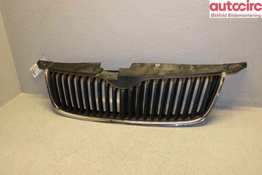 Grill til Škoda Yeti, 2009-2013 (Fase 1)  (5L0 853 668)