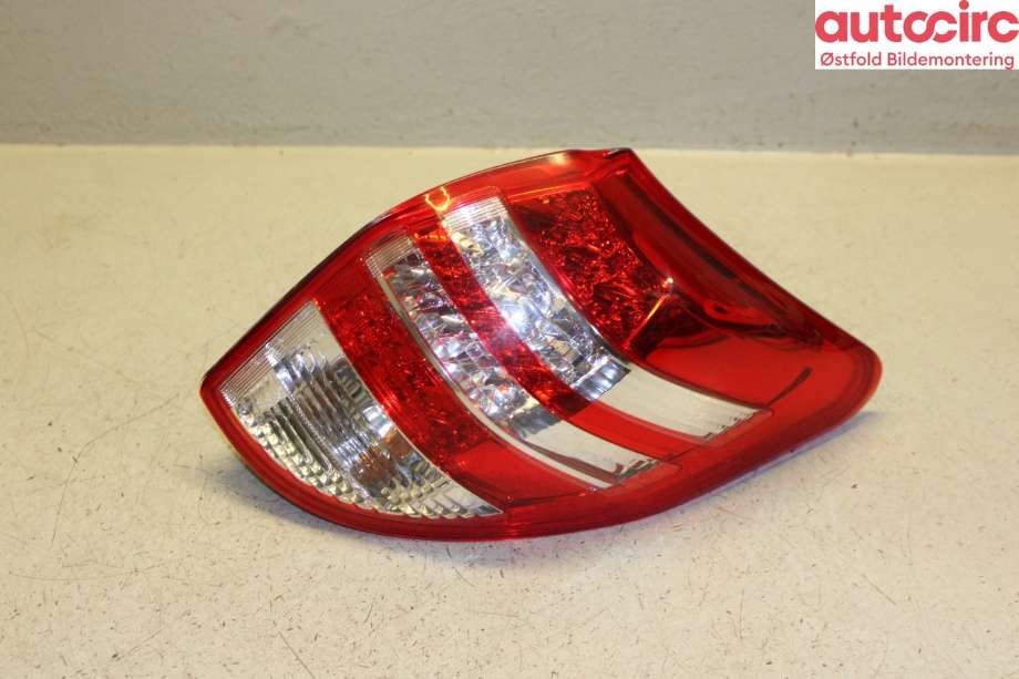 Baklykt høyre til Toyota RAV4, 2009-2013 (Type III, Fase 2)  (TOYOTA|8155142120)