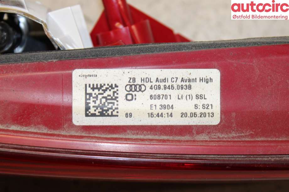 Baklykt venstre indre til Audi A6, Allroad 2012-2014 (Type III, Fase 1) (C7) (C7) (AUDI|4G9 945 093 B|)