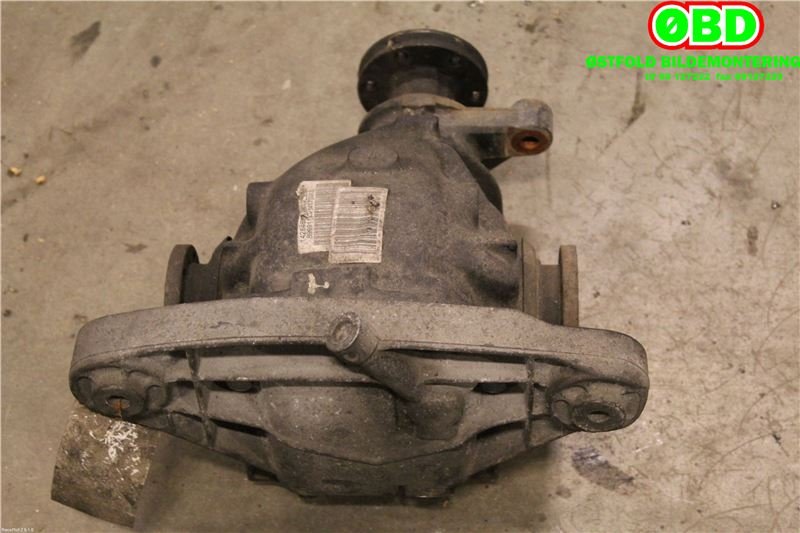 Kardang klokke bak til BMW 5-Serie 1996-2003 (E39) (E39) (33 10 1 428 489|)