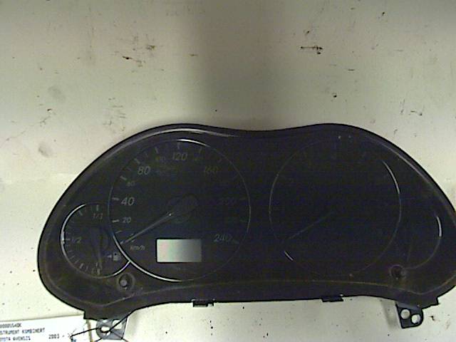 Instrumentpanel til Toyota Avensis, 2003-2008 (Type II)  (8380005540)