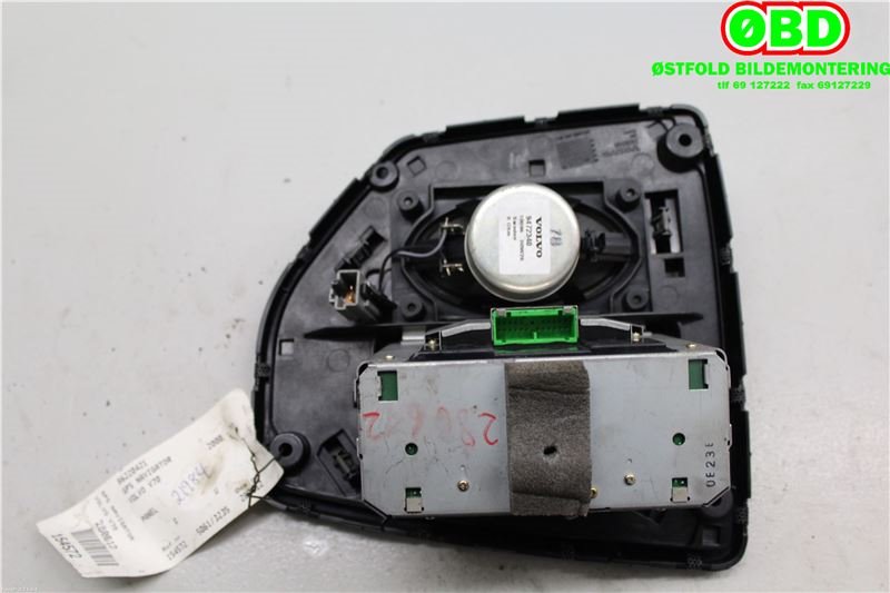 Bilstereo navigasjon til Volvo V70 2000-2004 (Type II, Fase 1)  (VOLVO|8622042||86220421)