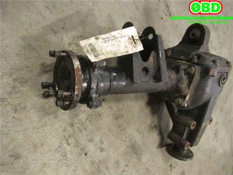 Kardang til Nissan King Cab 1998-2001 (Fase 1) (D22) (D22) (3850067G17|)