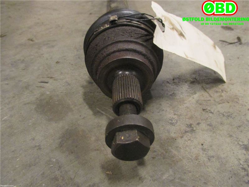 Drivaksel høyre foran til Audi A3 2003-2008 (Type II, Fase 1)  (AUDI A3|1K0 407 272 GM|5Q0 407 272 FF|)